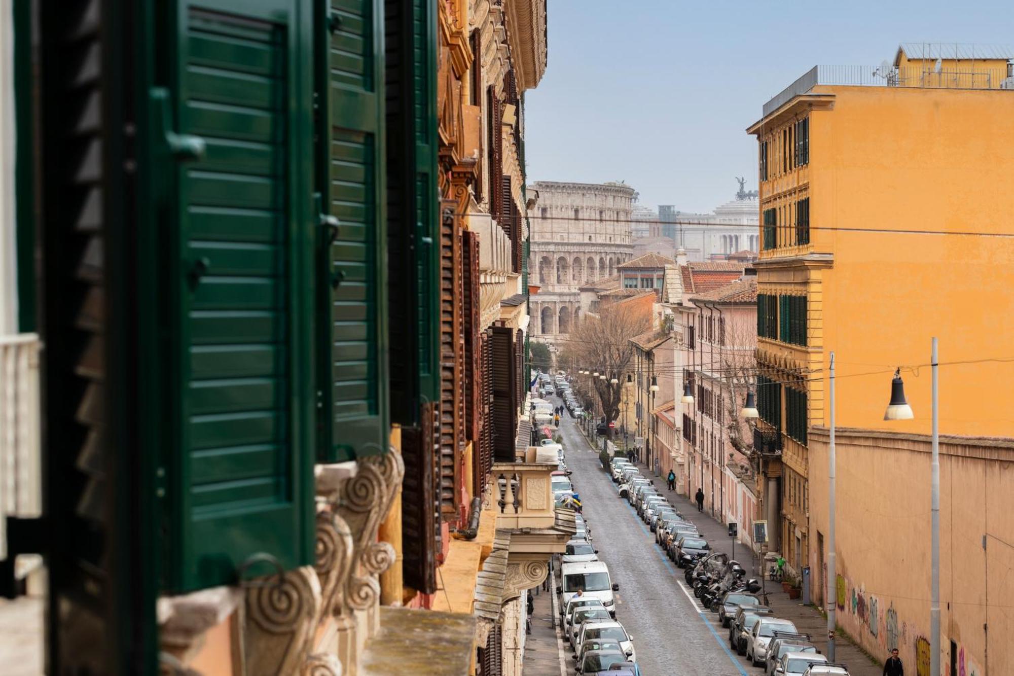 Colosseo Road By Hili Rome Exterior photo